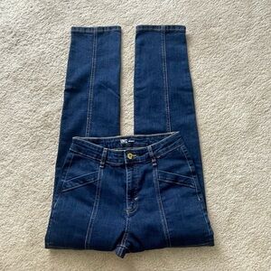 INC Straight Hi-Rise Jeans Size 4